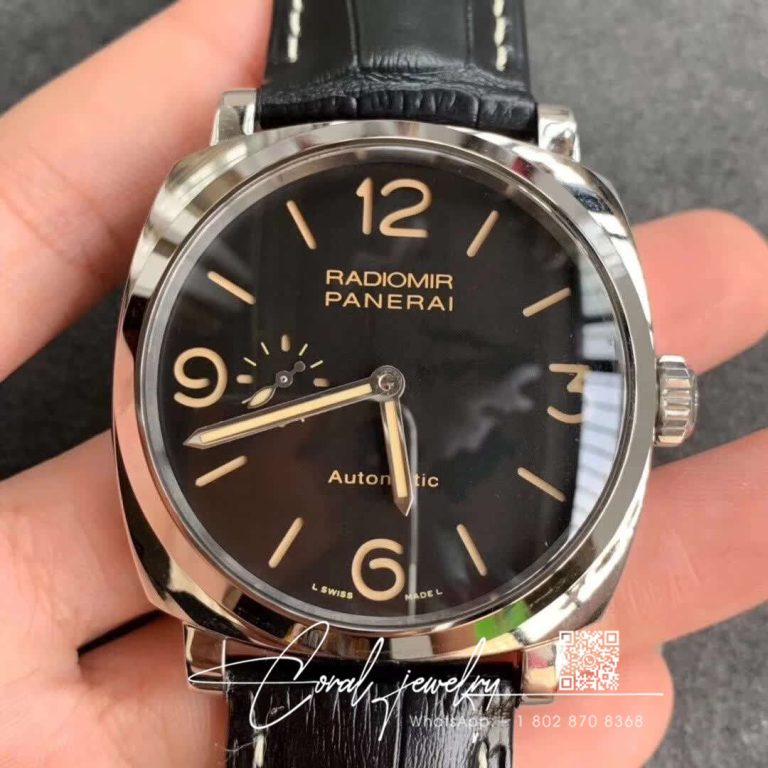 Replica Panerai Radiomir Pam00572 Vs Factory Black Strap (1)