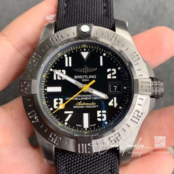 Replica Breitling Avenger Seawolf Blacksteel Code Yellow M17330b2 Gf Factory Black Dial (1)