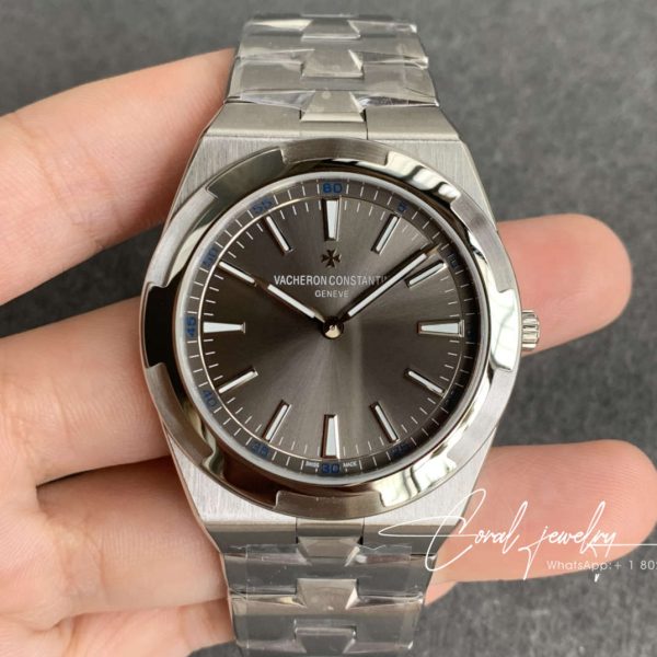 Replica Vacheron Constantin Overseas 2000v120g B122 Ultra Thin Xf Factory Gray Dial (1)