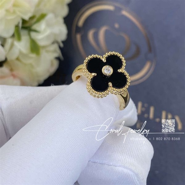 Van Cleef & Arpels Vintage Alhambra Ring Yellow Gold, Diamond, Onyx Vcara41000 (2)