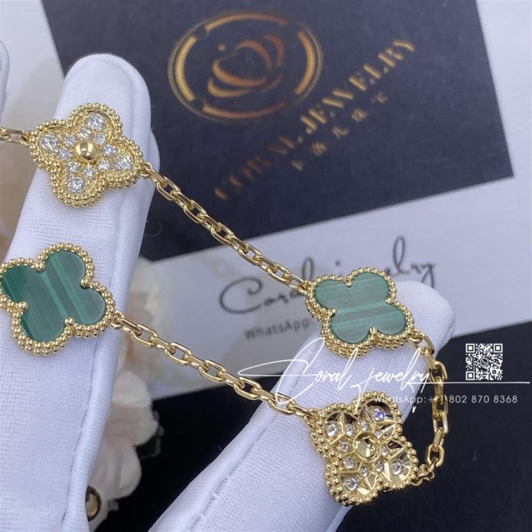 Van Cleef & Arpels Vintage Alhambra Necklace, 10 Motifs Yellow Gold, Diamond, Malachite Vcaro9j400 (5)