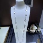 Van Cleef & Arpels Vintage Alhambra Long Necklace, 20 Motifs White Gold, Mother Of Pearl Vcarf48800 (3)