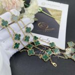 Van Cleef & Arpels Vintage Alhambra Long Necklace, 20 Motifs Yellow Gold, Malachite Vcarl88100 (4)