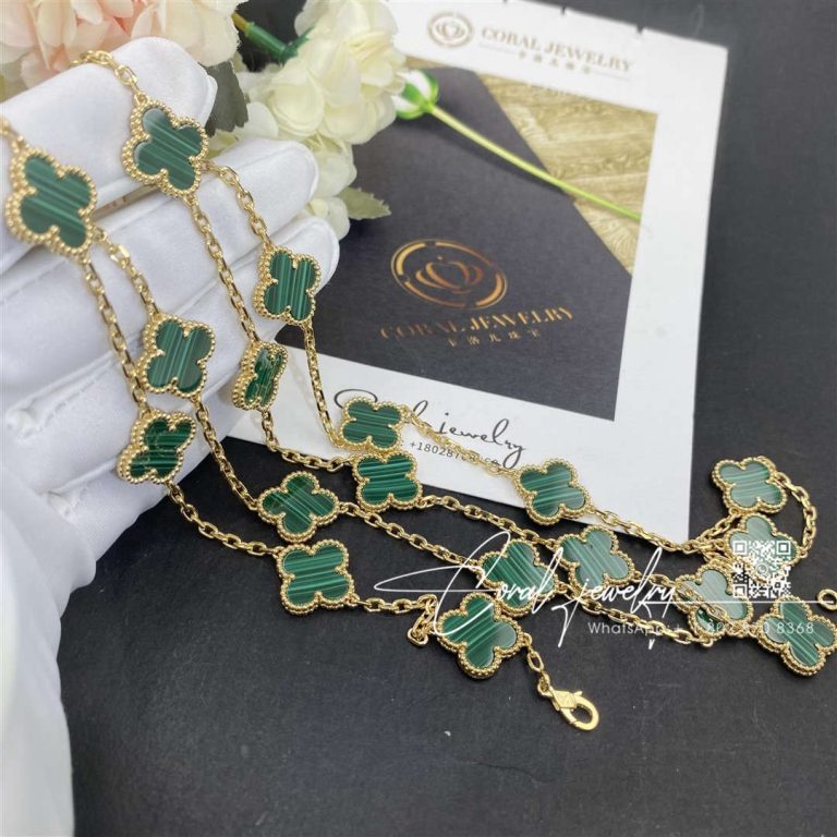 Van Cleef & Arpels Vintage Alhambra Long Necklace, 20 Motifs Yellow Gold, Malachite Vcarl88100 (5)