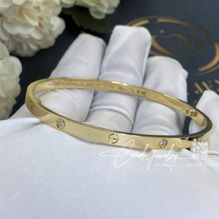 Cartier Love Bracelet, Small Model, 6 Diamonds B6047217 (2)