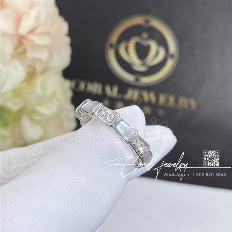 Bulgari Serpenti Viper Band Ring In 18 Kt White Gold With Mother Of Pearls And Pavé Diamonds Ref. 353225 (2)