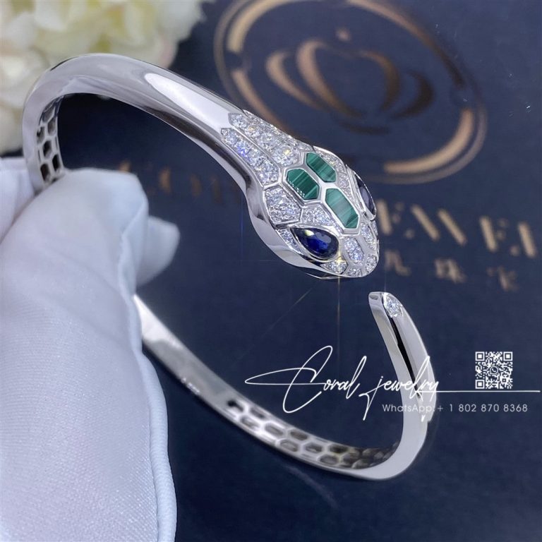 Bulgari Serpenti 18 Kt White Gold Bracelet Set With Blue Sapphire Eyes, Malachite Elements And Pavé Diamonds (1)