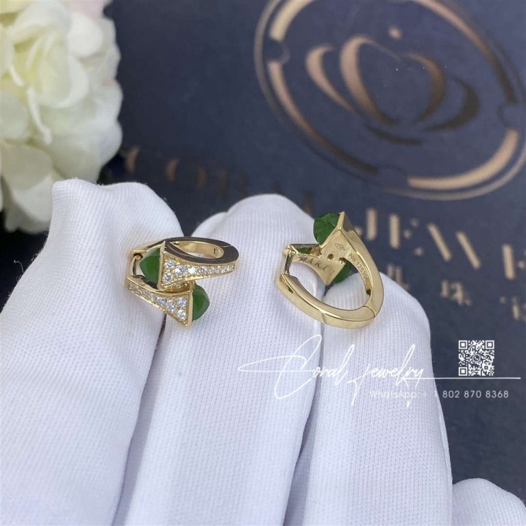 Marli Cleo Diamond Huggie Earrings In Yellow Gold Green Agate (1)