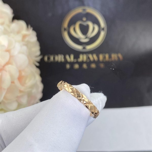 Chanel Coco Crush Ring Quilted Motif, Mini Version, 18k Beige Gold J11785 (2)