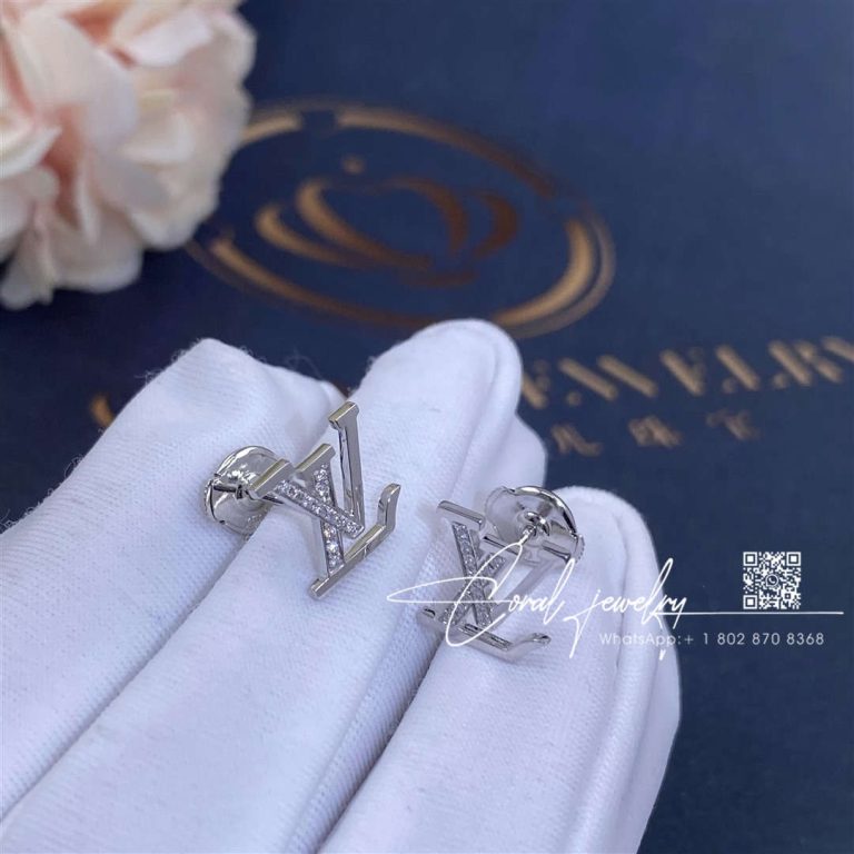 Louis Vuitton Diamond Stud Earrings (1)