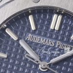 Replica Audemars Royal Oak Lady 33mm 8f Ss Blue Dial Swiss Quartz (4)