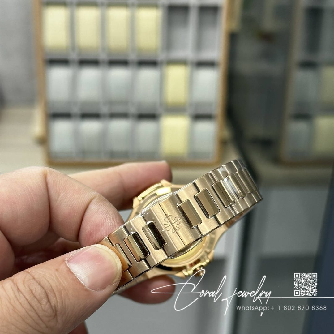 Replica Patek Philippe Nautilus Nautilus 7118 Lady 3kf Yg White Dial Swiss 324 Sc (6)