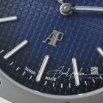 Replica Audemars Piguet Royal Oak Extra Thin 39mm 15202 Zf Ss Gradient Blue Dial Swiss 2121 (5)