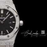 Replica Audemars Piguet Royal Oak Frosted Gold Quartz 33mm 67653 Omf Ss Black Dial Swiss 3132 (4)