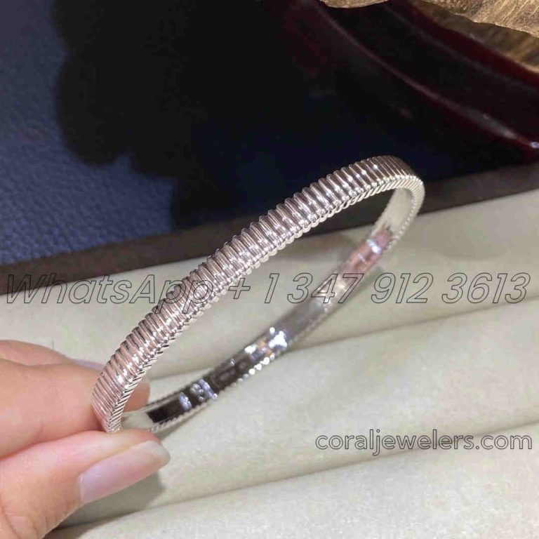 Boucheron Quatre Grosgrain White Gold Bangle Jbt00606 (2)