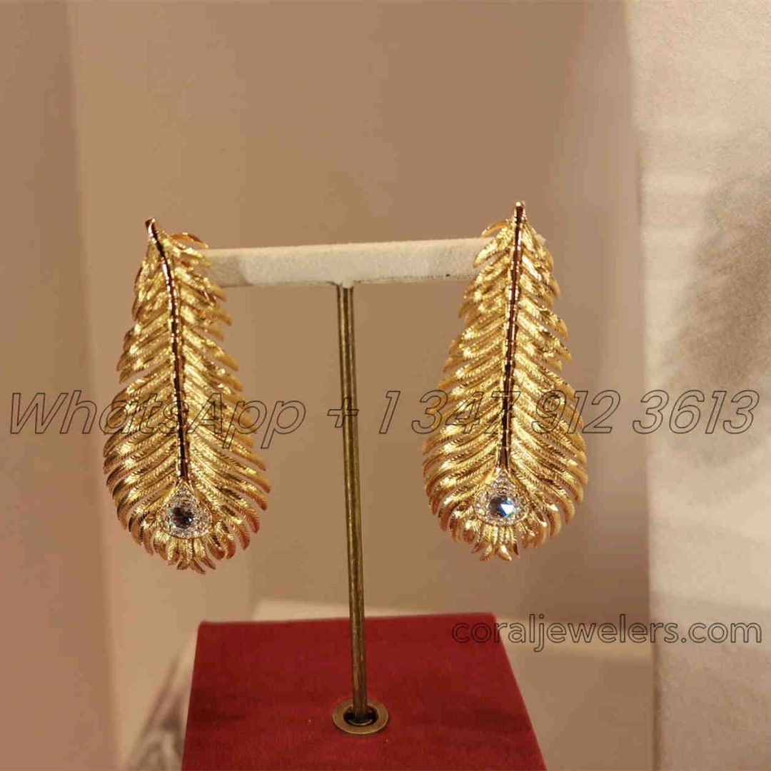 Boucheron Plume De Paon Pendant Earrings Jco01434